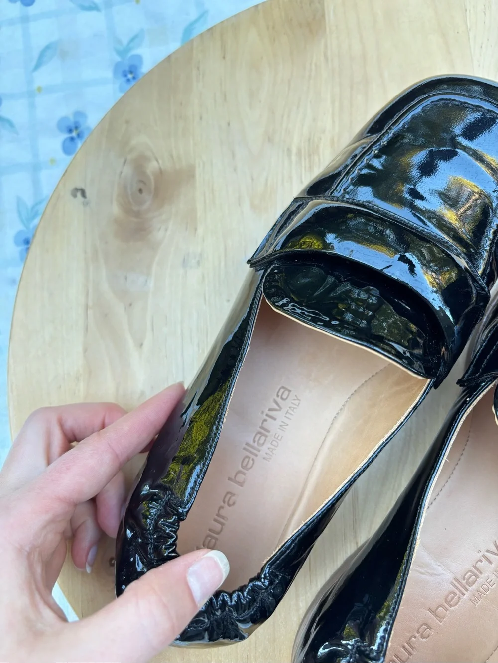 Laura Bellariva Italian Patent Leather Black Scrunch Loafer Ballet Flats Size 8